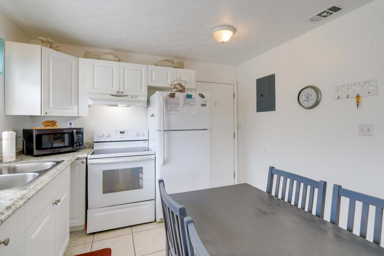 Cute Apt With Backyard And Grill - Steps To Cocoa Beach Εξωτερικό φωτογραφία
